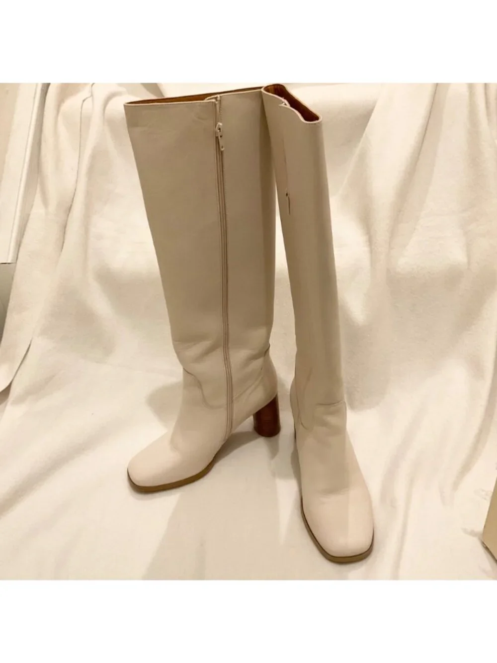 Sezane off white TEDDY HEELED high BOOTS leather SZEU39 RUN SMALL US7.5